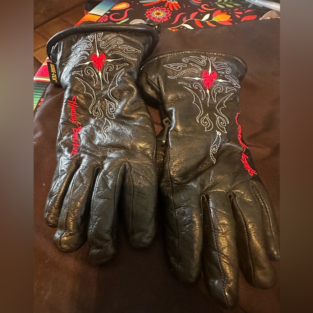 Ladies Harley Davidson Leather Gloves